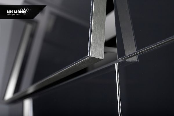 Bezpieczne i nietłukące się materiały do produkcji mebli, imitujące szkło i lustro