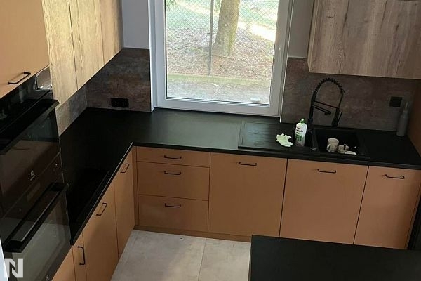 Meble kuchenne - realizacja Fox Meble - Acrylux Mat Metalic - Mosiądz 8857