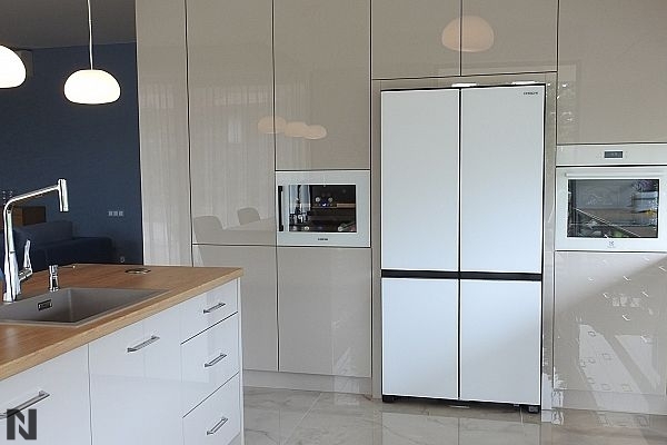 85468 Jasnoszary - Piaw